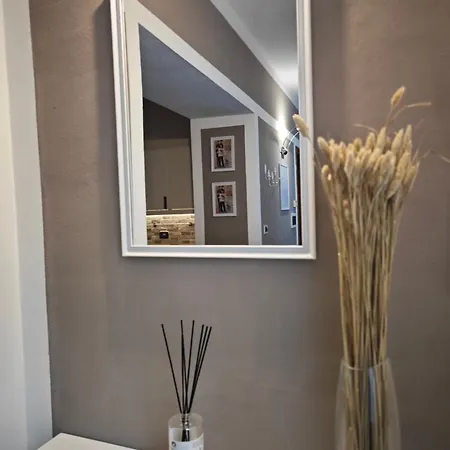 Maison Manu E La Piccola Dimora *